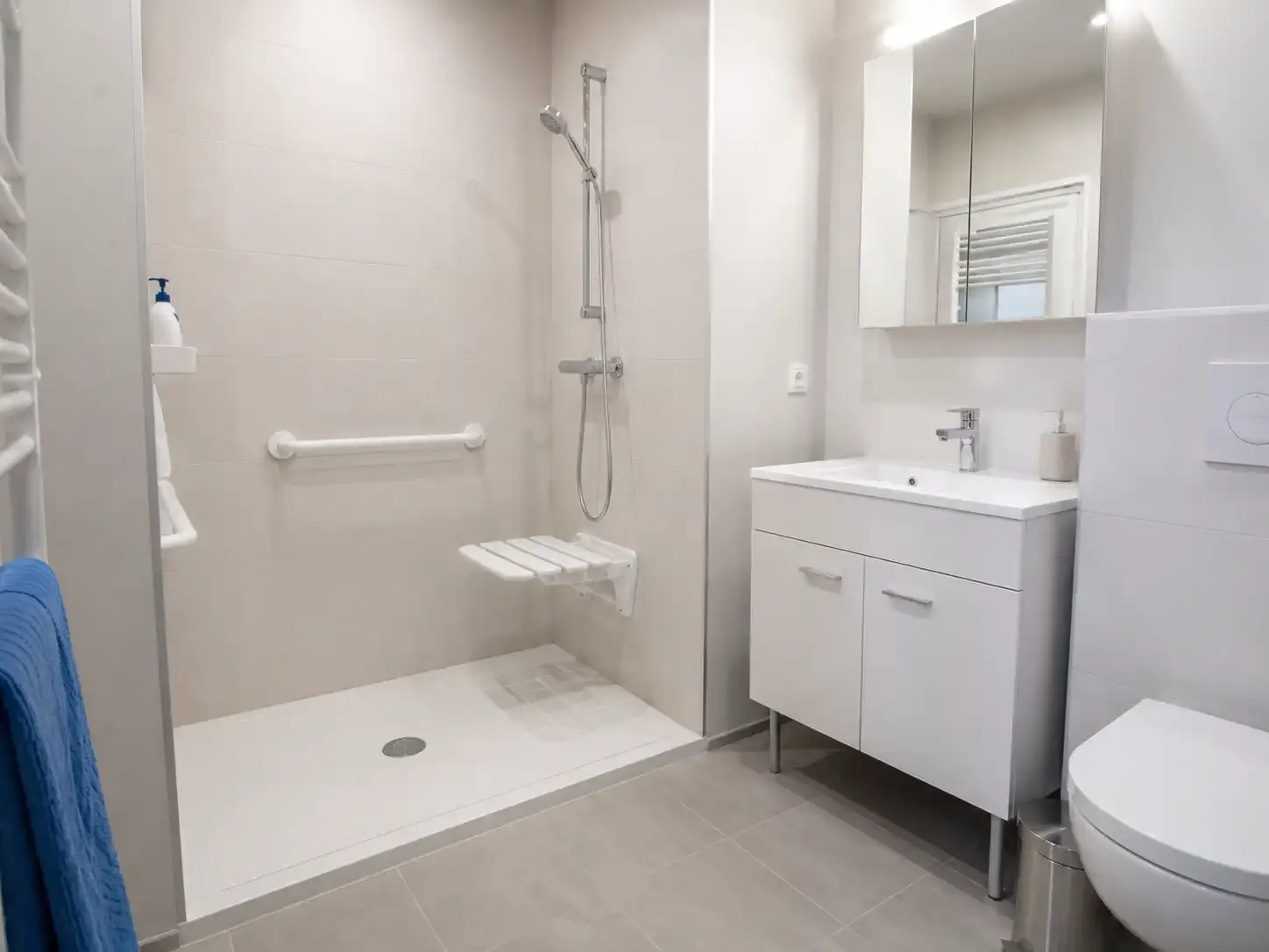 Image installateur douche senior 7 quimperle senior